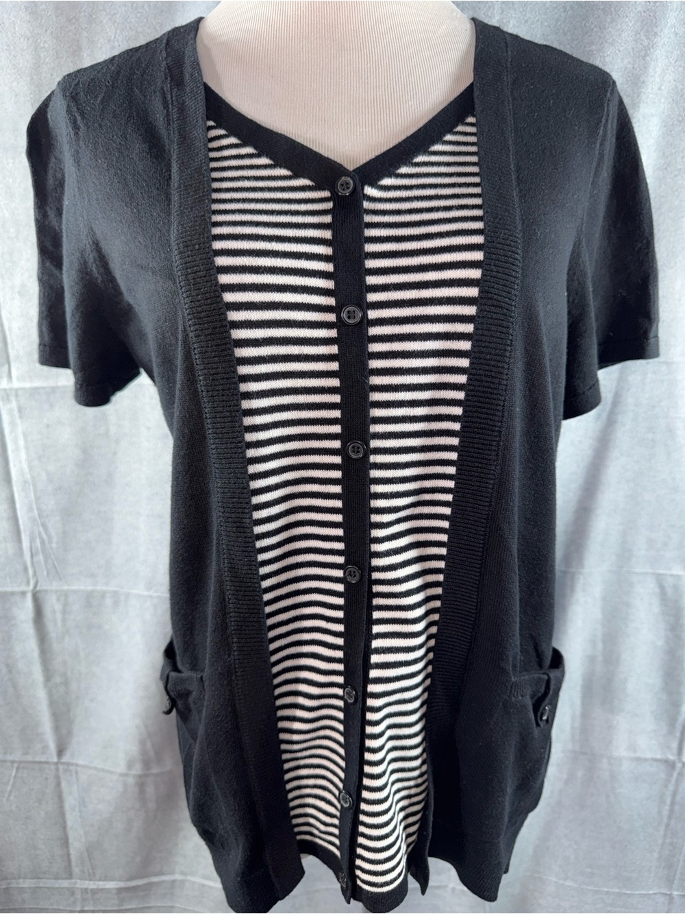 3164-Christopher & Banks Black Striped Front-Button Women's Sweater Cardigan